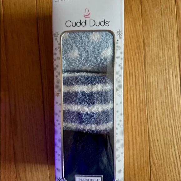Cuddl Duds Crew Socks in Blue NWT 3-pack - Picture 1 of 3
